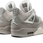 air jordan 4 retro frozen moments