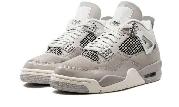 air jordan 4 retro frozen moments