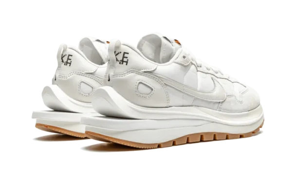 dunk low triple pink (copy)