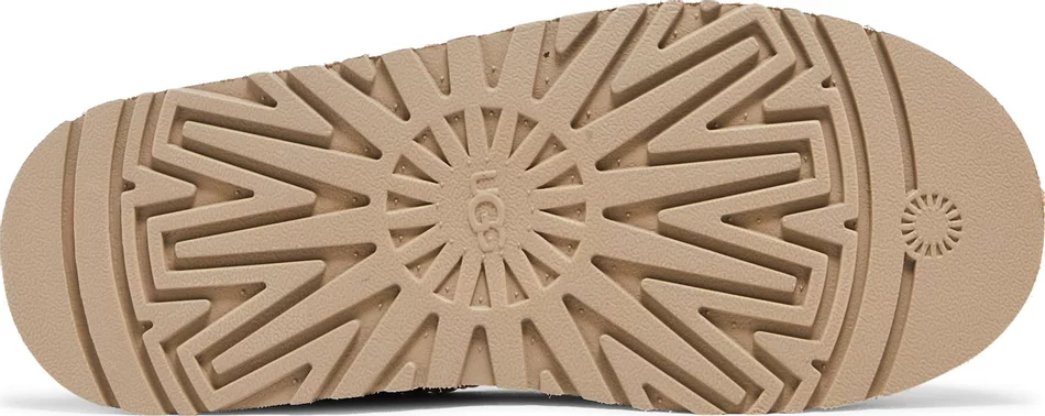 ugg tazz sand