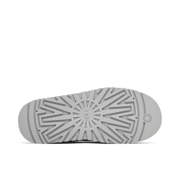 ugg tazz goose (copy)
