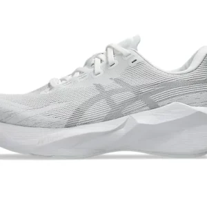 asics novablast 6 white